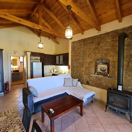 Leopolis Stone House * Neokhorion (Messenia)